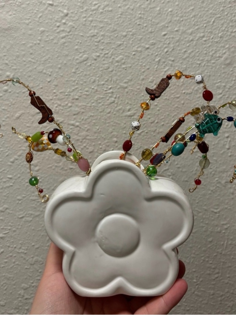 Mystery plant pick (decor)